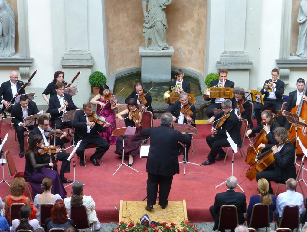 Konzert30_jpg-1373472382