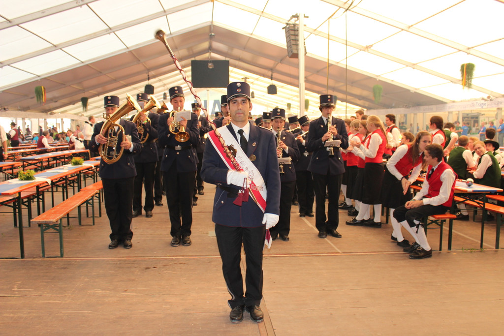 Sternaufmarsch 088_jpg-1373572168