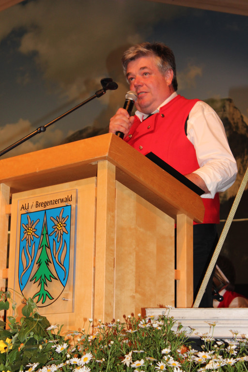 Sternaufmarsch 105_jpg-1373572294