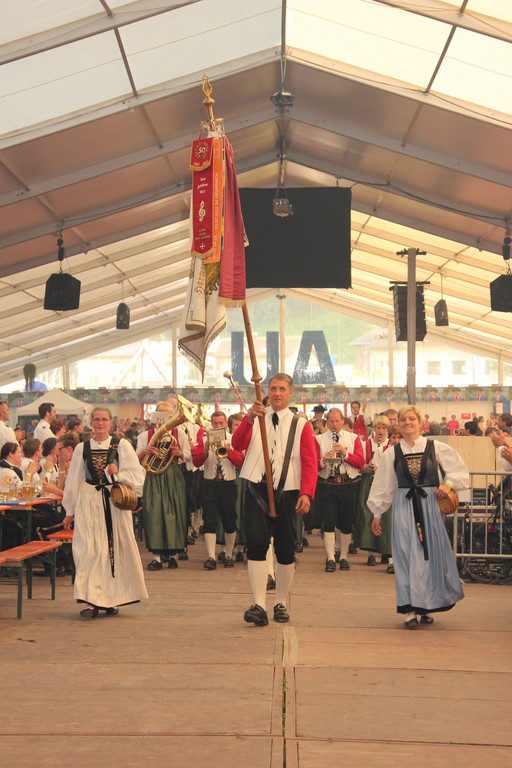 Sternaufmarsch 125_jpg-1373572495