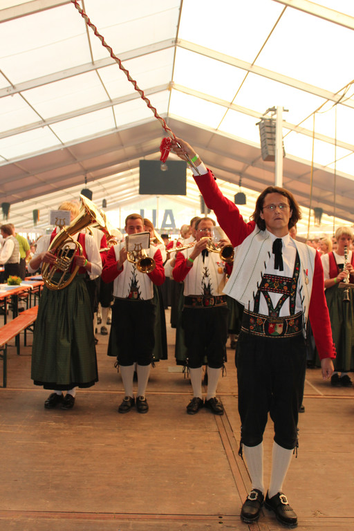 Sternaufmarsch 127_jpg-1373572516