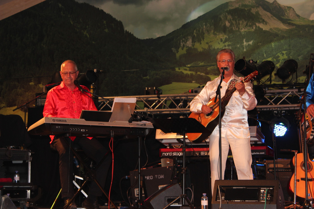 Sternaufmarsch 202_jpg-1373573080