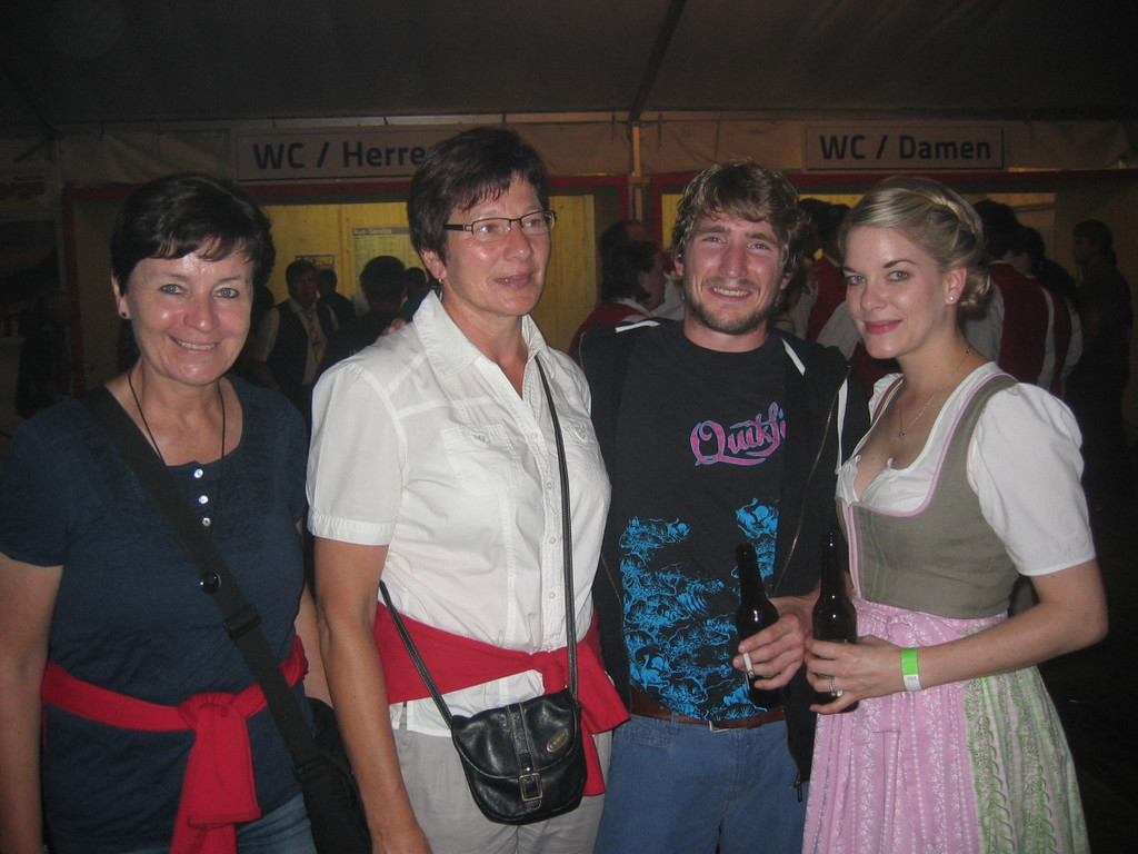 IMG_0908_JPG-1373616600