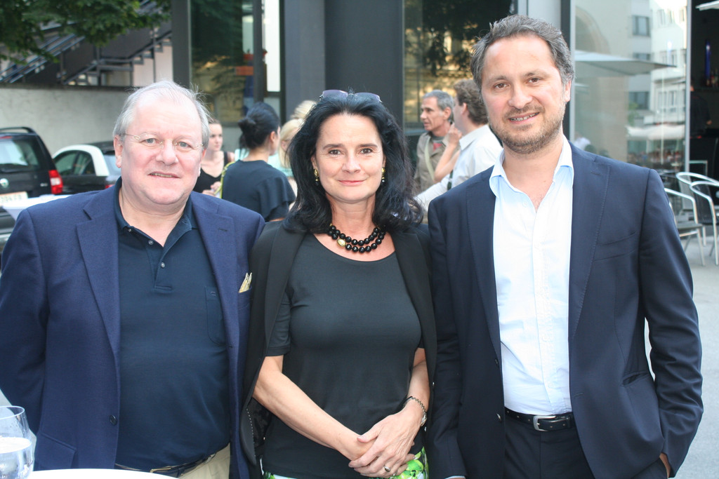 IMG_9995_JPG-1373704802