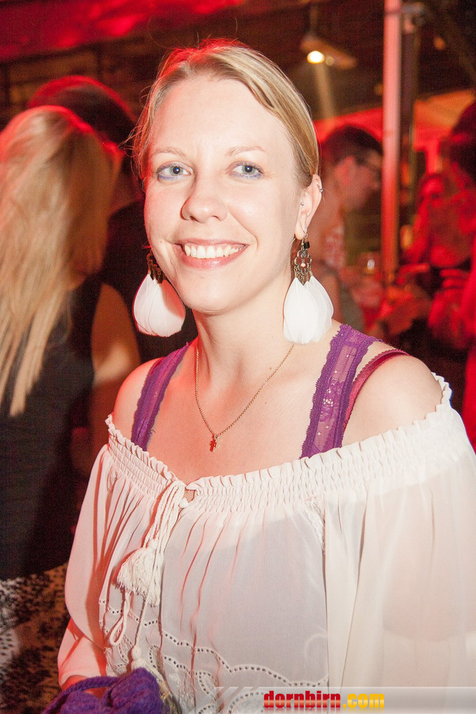 13008944.jpg
