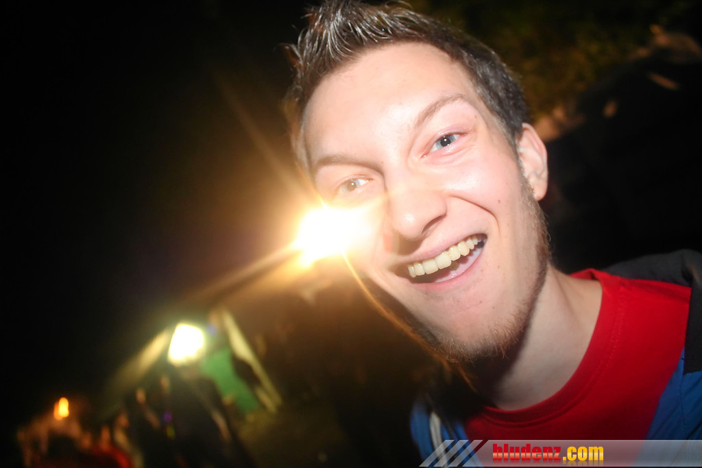 13010285.jpg