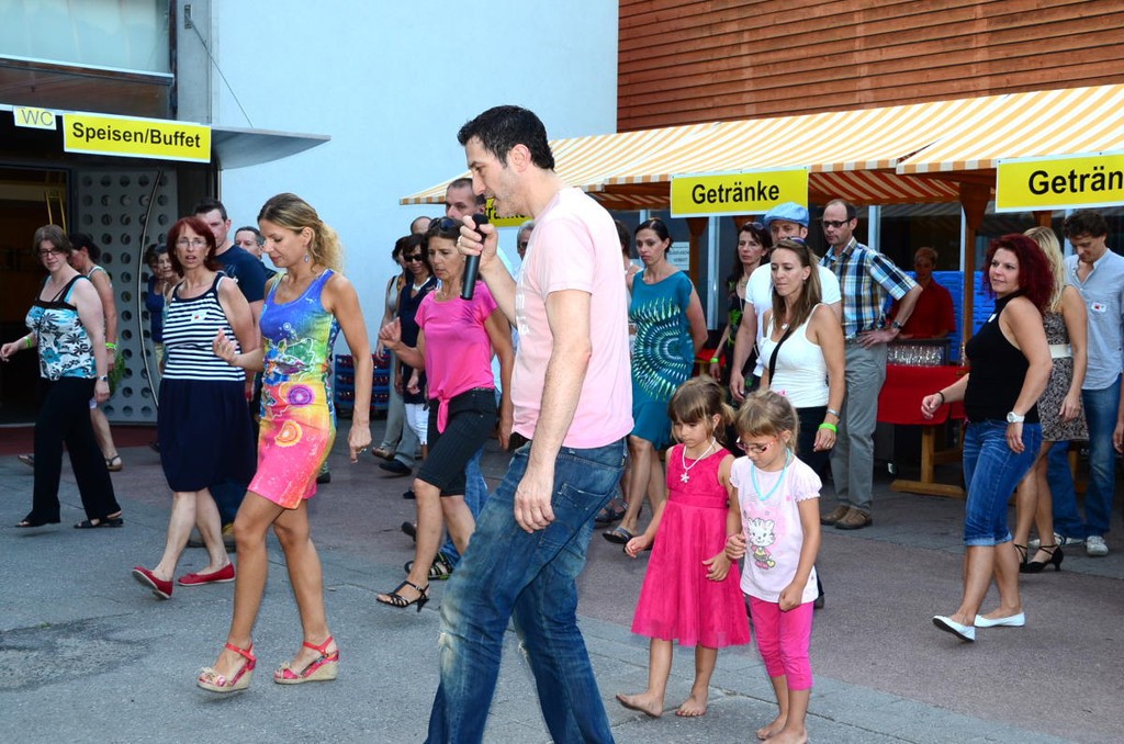 SalsaNight013.JPG