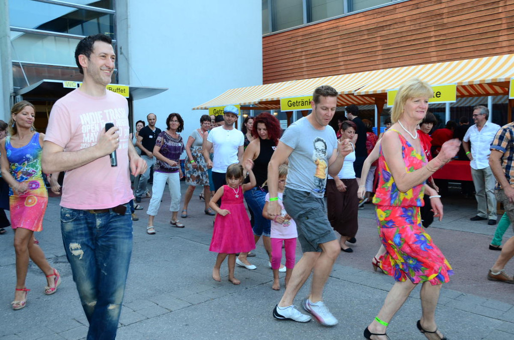 SalsaNight024.JPG