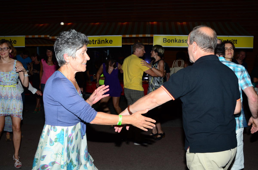 SalsaNight047.JPG