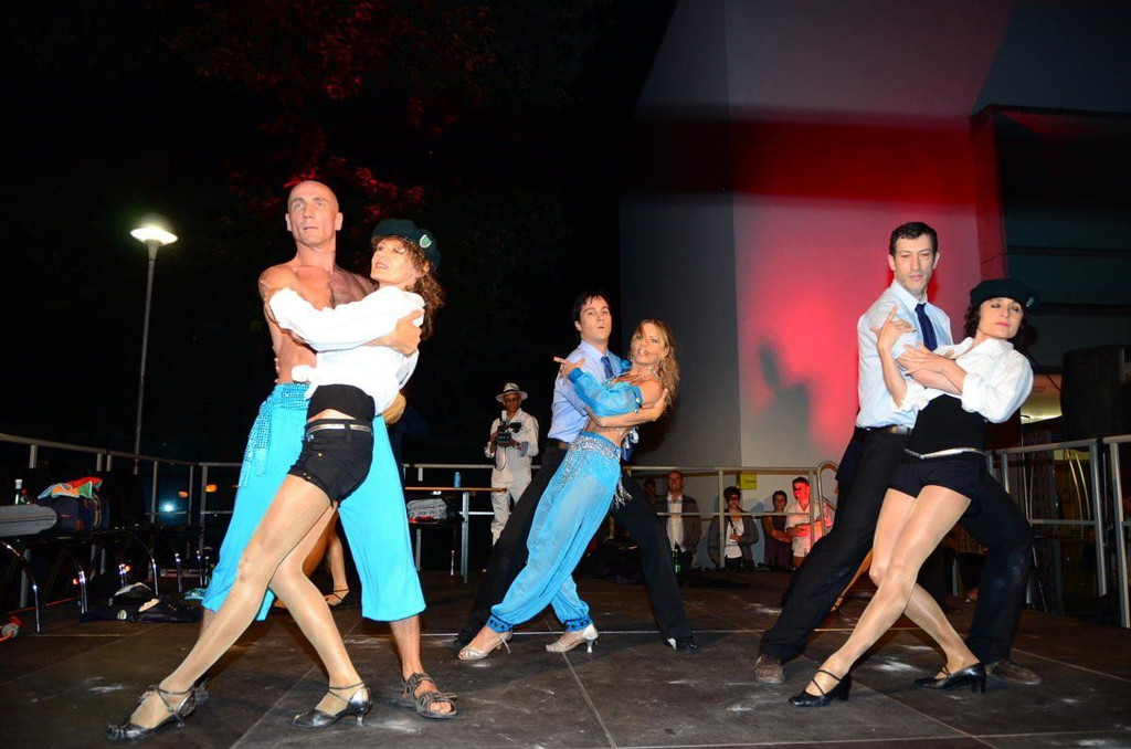 SalsaNight160.JPG