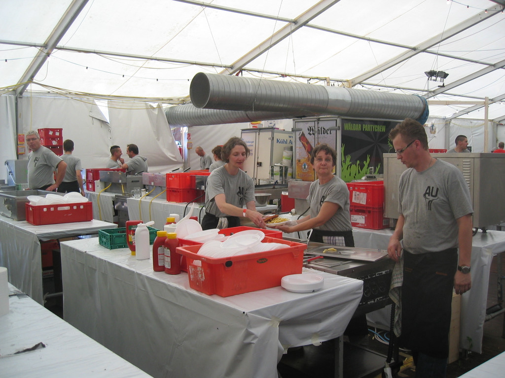 IMG_1023_JPG-1373878245