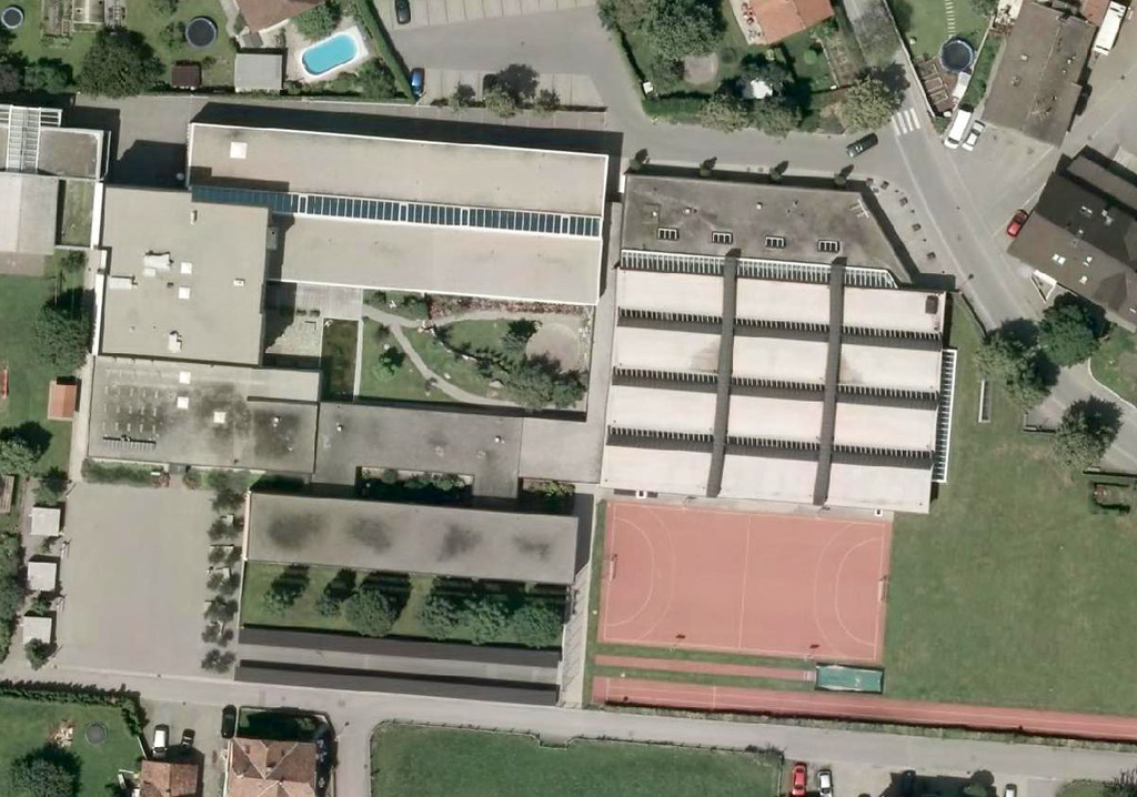 Mittelschule Flugaufnahme_jpg-1373996153