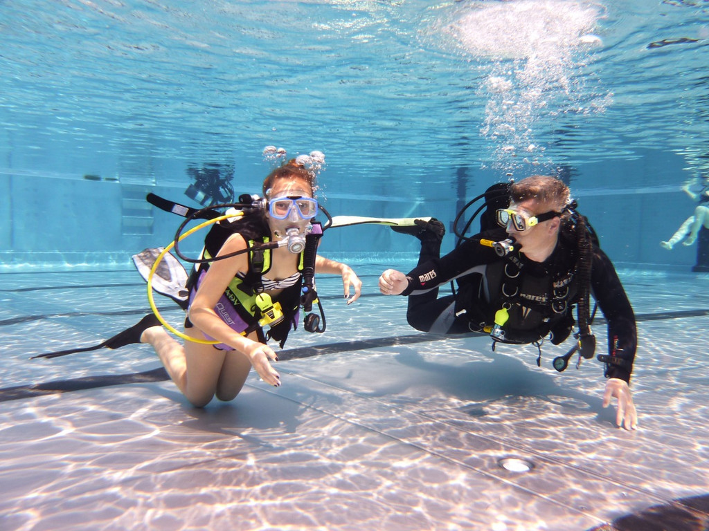 Schoolisouttest_210_JPG-1374005188