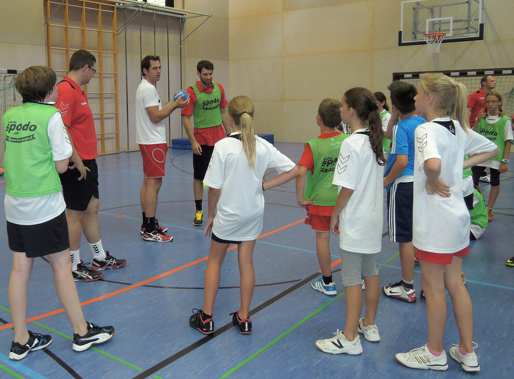Handball12_jpg-1374154586