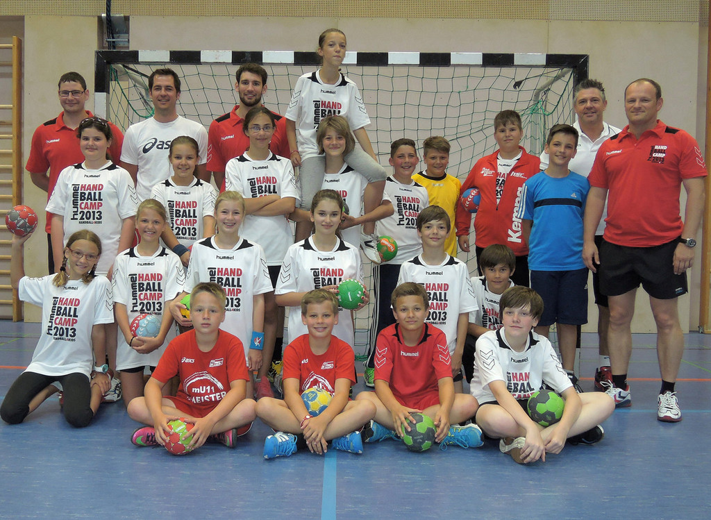 Handball12a_jpg-1374154603