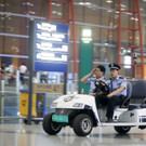 Mann zündet selbstgebastelte Bombe am Pekinger Flughafen