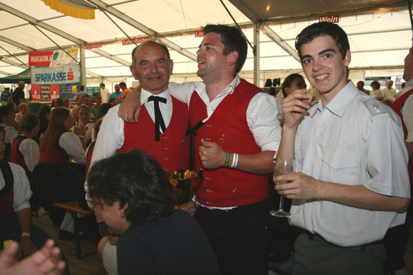 IMG_2951_JPG-1374347049