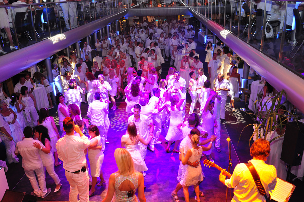 shaking3_jpg-1374394026