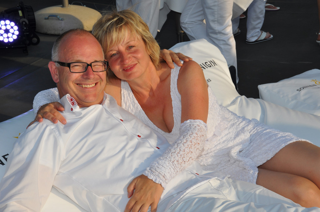 white18_jpg-1374394165