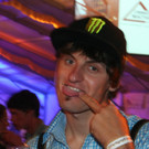 13038167.jpg