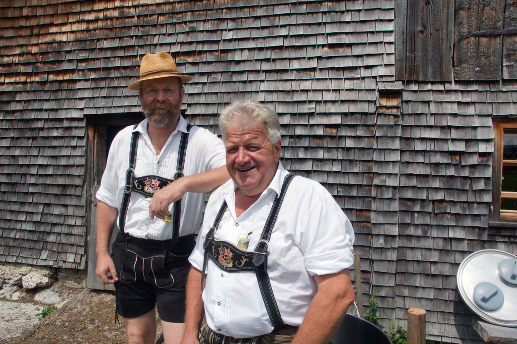 Jodlerduo Hellengerst.jpg