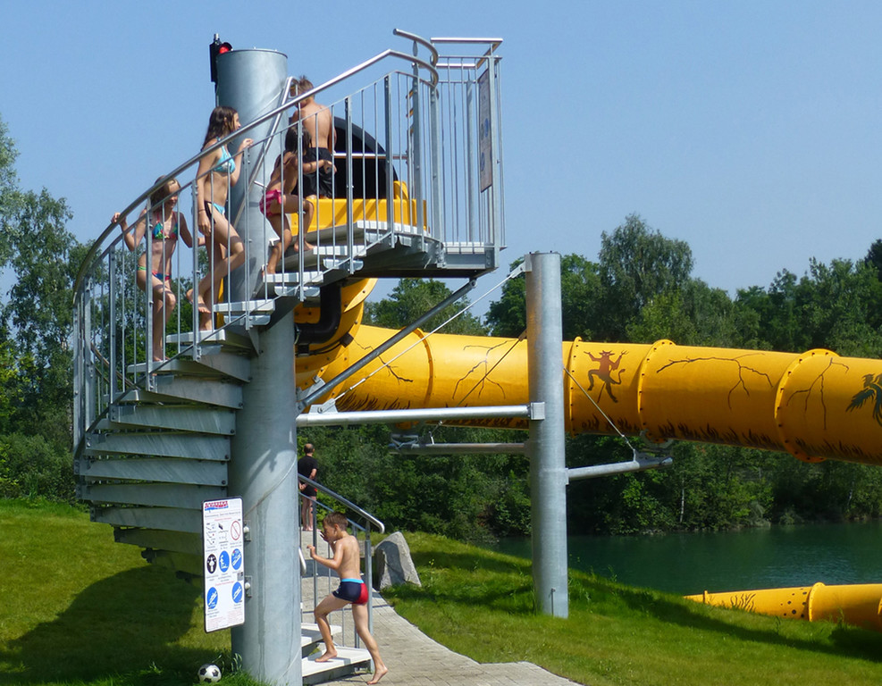 Rutsche8a_jpg-1374425013