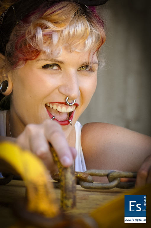 0006 - __ FotoProfi DIGITAL 2013__jpg-1374439170