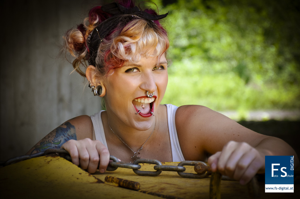 0007 - __ FotoProfi DIGITAL 2013__jpg-1374439175