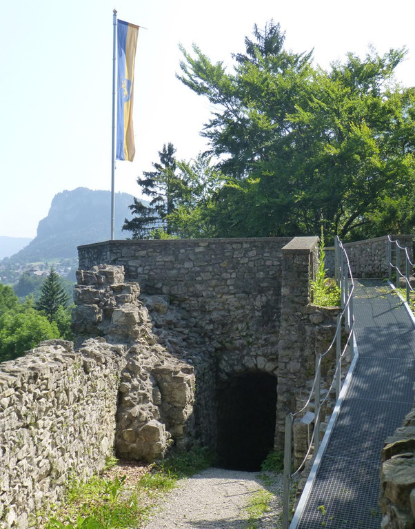 Ruine10aBarbakane 2013_jpg-1374443499