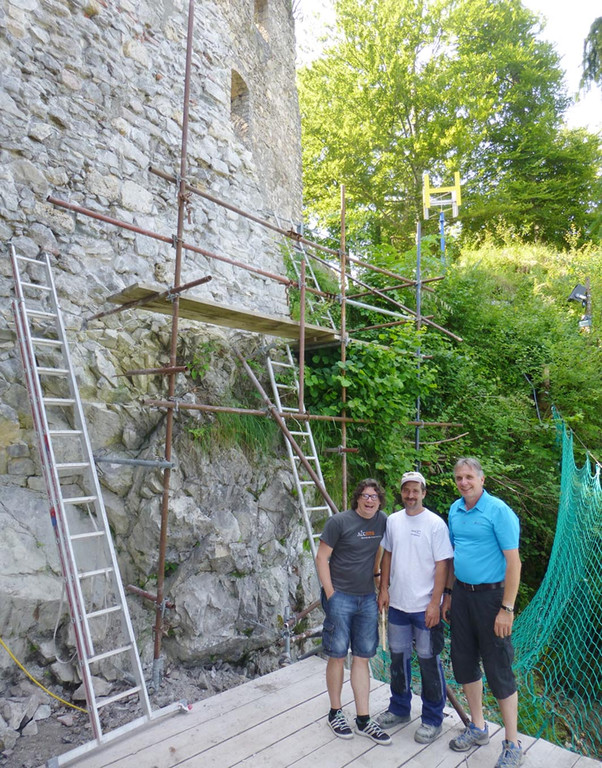Ruine26_jpg-1374443616