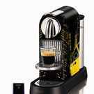 Nespresso_DeLonghi_CitiZDot_NY mit Kapsel.jpg