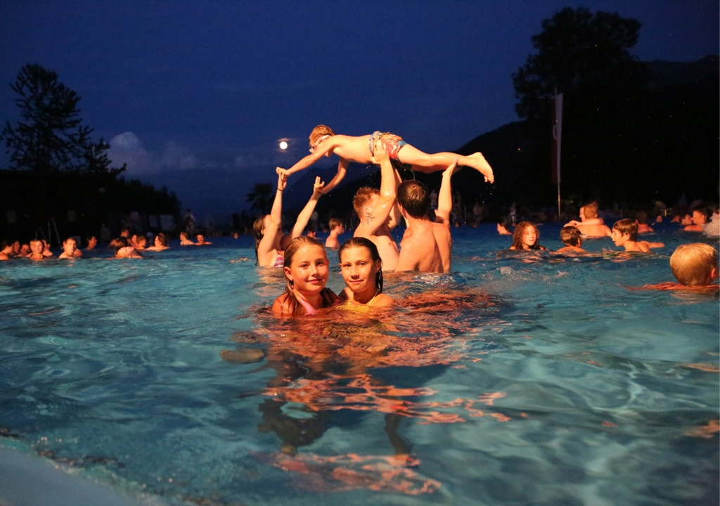 KOE_Vollmondschwimmen Felsenau 18_jpg-1374531359
