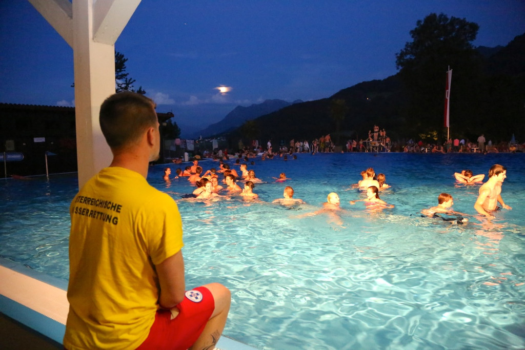 KOE_Vollmondschwimmen Felsenau 22_jpg-1374531378