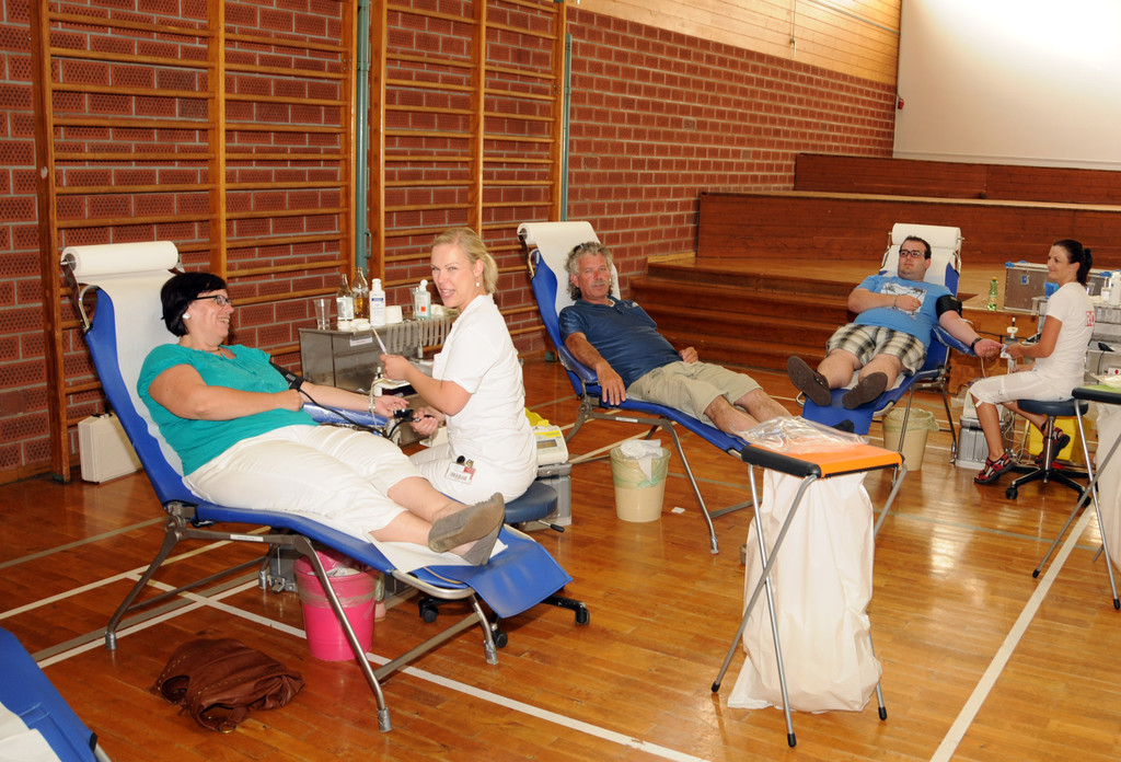 Blutspende Fu__ach 22-07-2013 5_jpg-1374844227