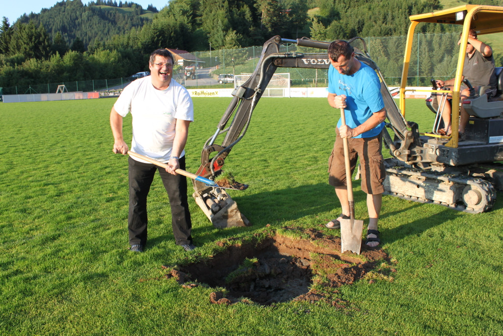 volleyball platz _34__jpg-1374925960