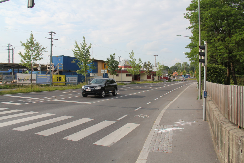 Bahnhofstra__e_2_JPG-1374950843