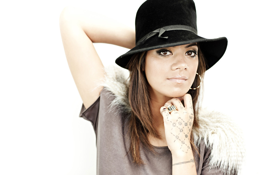 Ladi6_jpg-1375276775