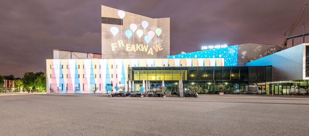 VisualsOutdoor_BY_MATTHIAS_RHOMBERG_jpg-1375276904