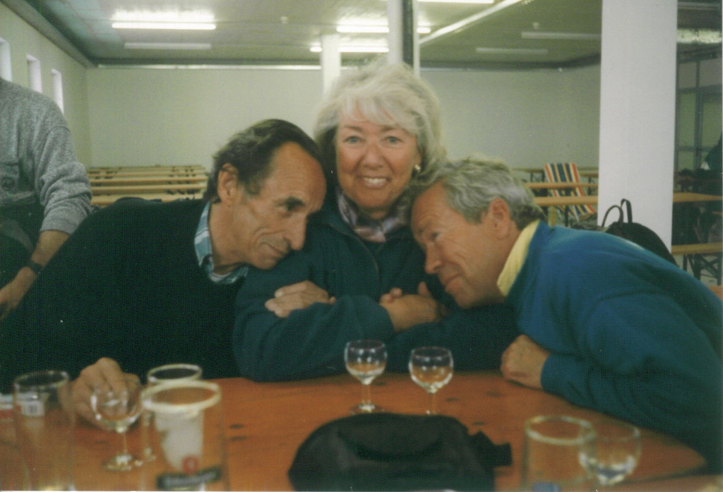 13 2 Liebeshungrige_jpg-1375615792
