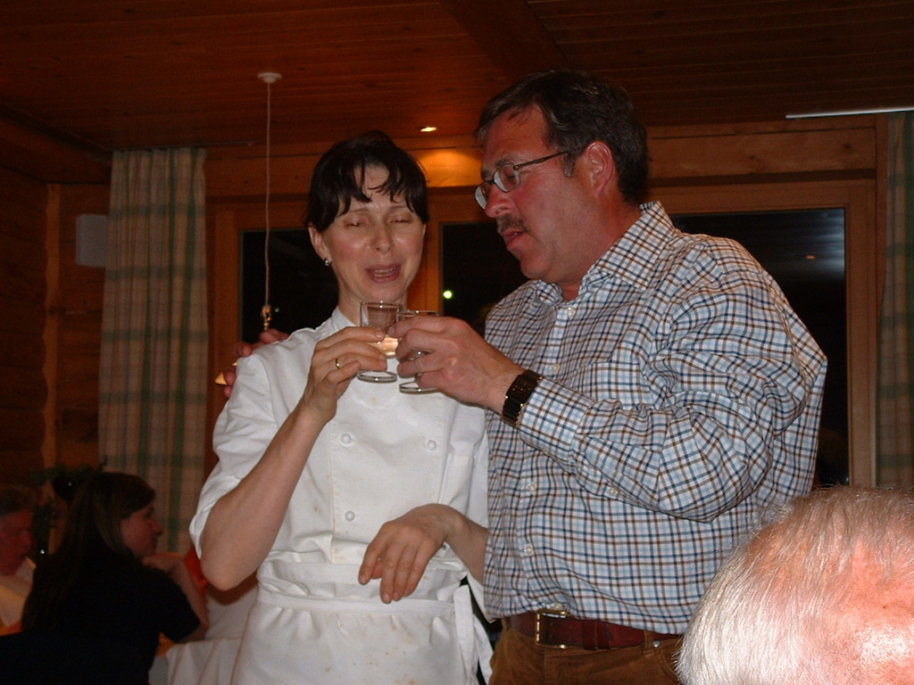 43 ein Dankesch__n an die Wirtin_jpg-1375616241
