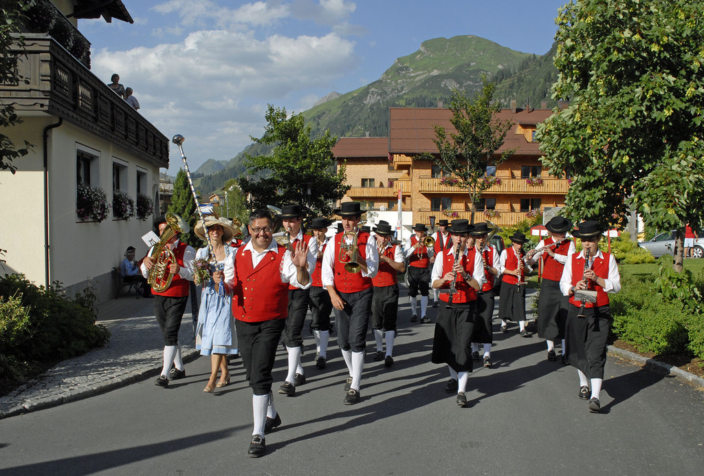 405 _c_ Gerhard Scopoli - Musikverein Alpenkl__nge Dam__ls_jpg-1375881774