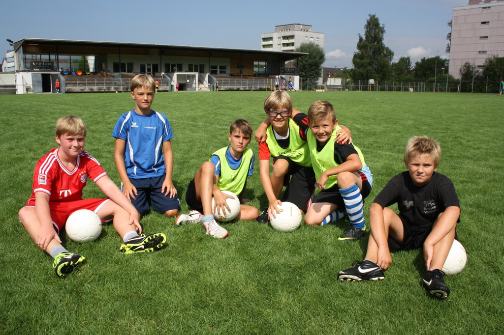 Ferienkalender FUSSBALL Camp 2013 _21__jpg-1376289582