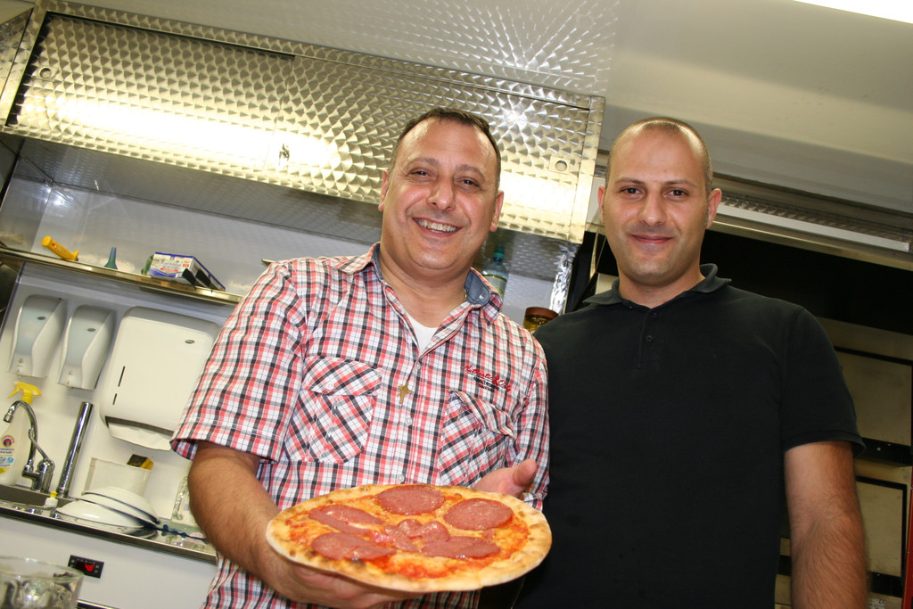 grilla_jpg 124_jpg-1376386975