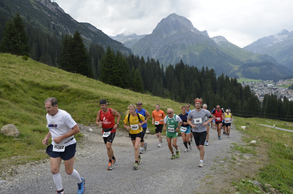 H_C3_B6henhalbmarathon_Lech_2013.jpg