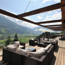 DAS GOLDBERG_Terrasse mit Loungem__beln.jpg