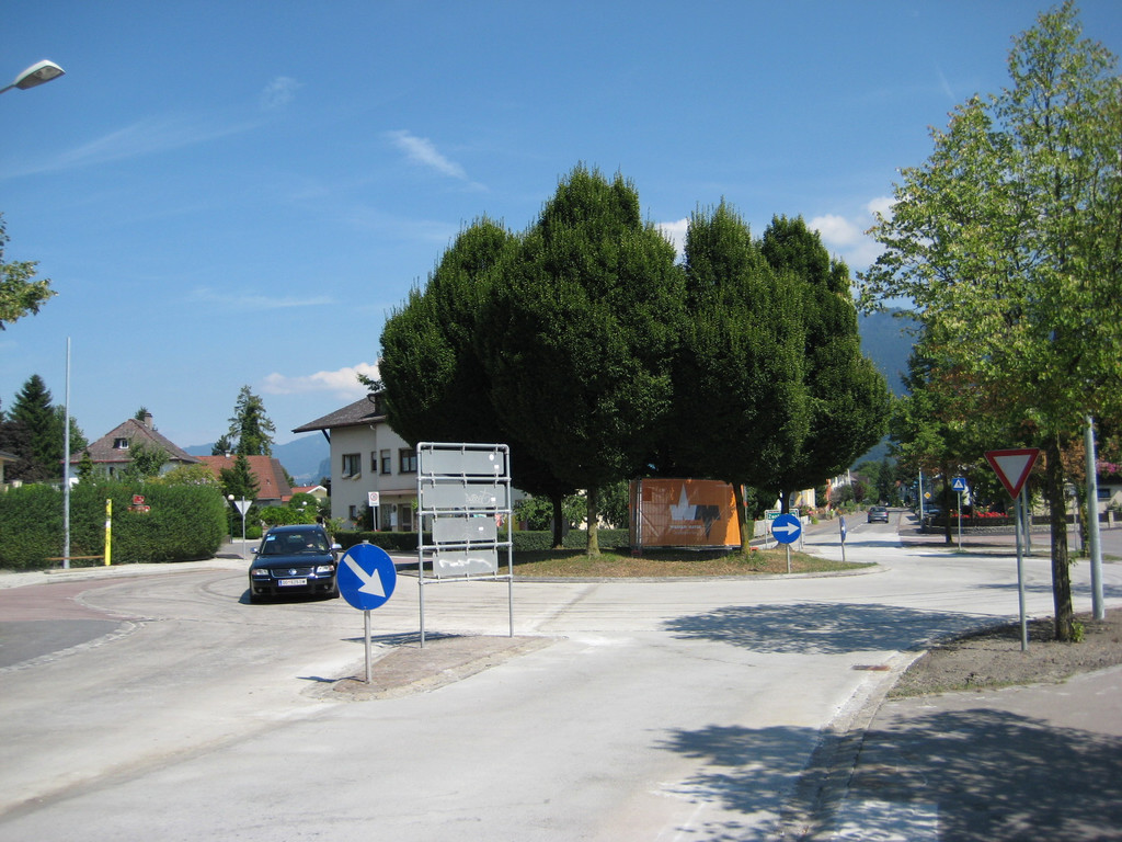 Kreisverkehr11.jpg