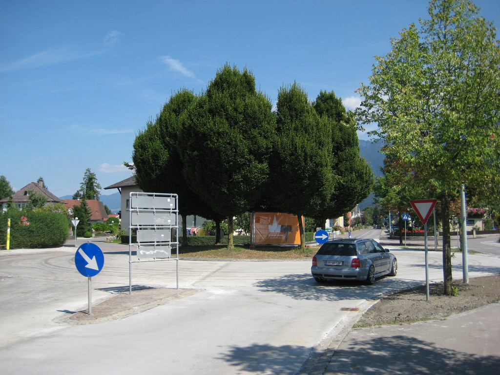 Kreisverkehr12.jpg
