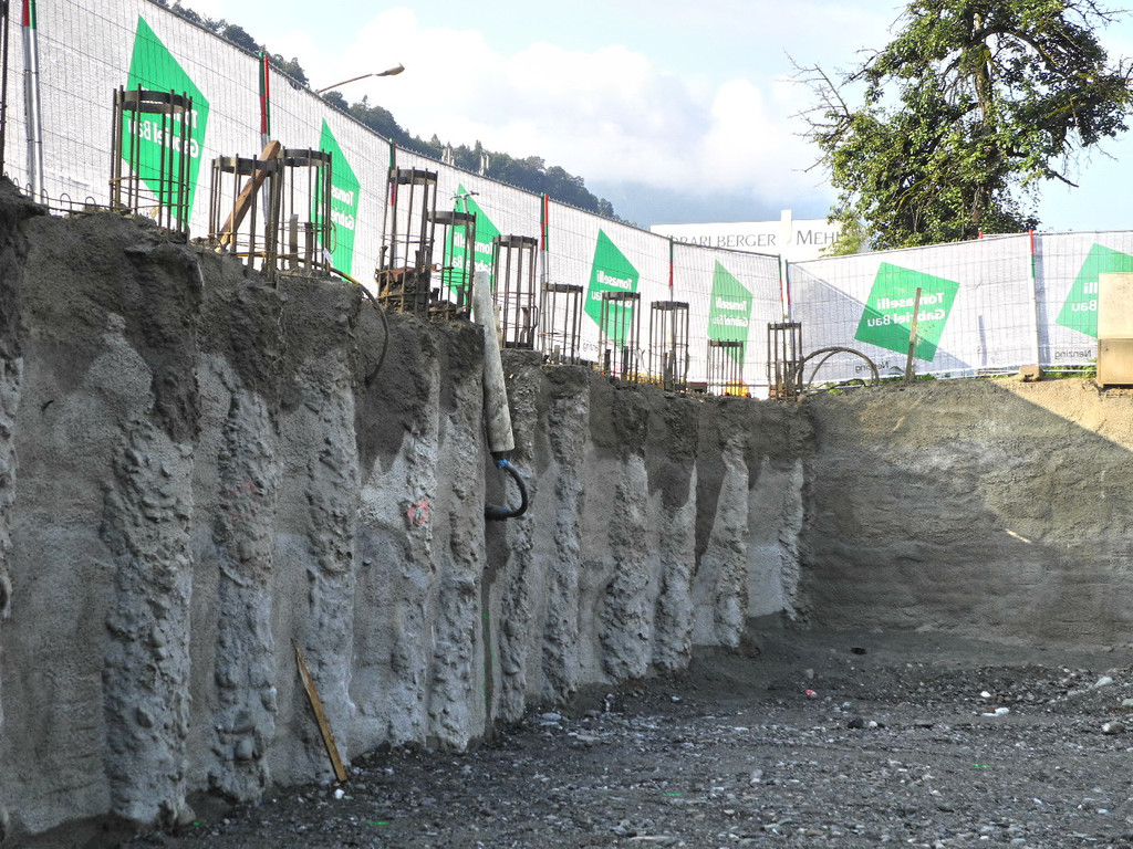 DSCN9727_JPG-1376988163