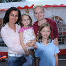 v_l_ Carmen L__sser mit Florentina_ Anne M__hr und Magdalena L__sser _vorne_.jpg