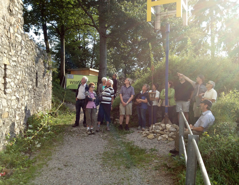 Ruine10h_jpg-1377456389